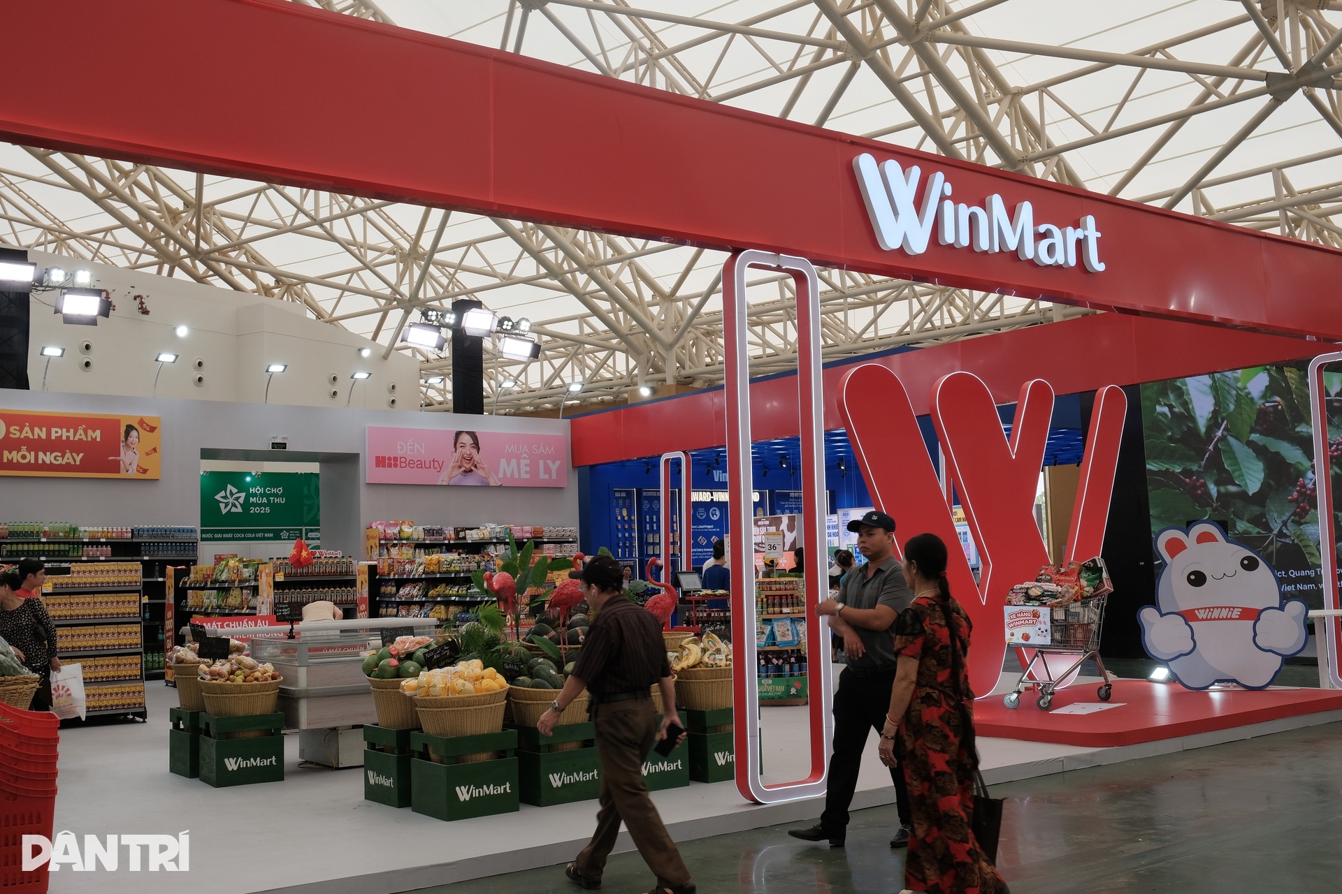 Các doanh nghiệp ông lớn mang gì đến Hội chợ Mùa Thu lần thứ nhất? - 7 Các doanh nghiệp ông lớn mang gì đến Hội chợ Mùa Thu lần thứ nhất? - 7