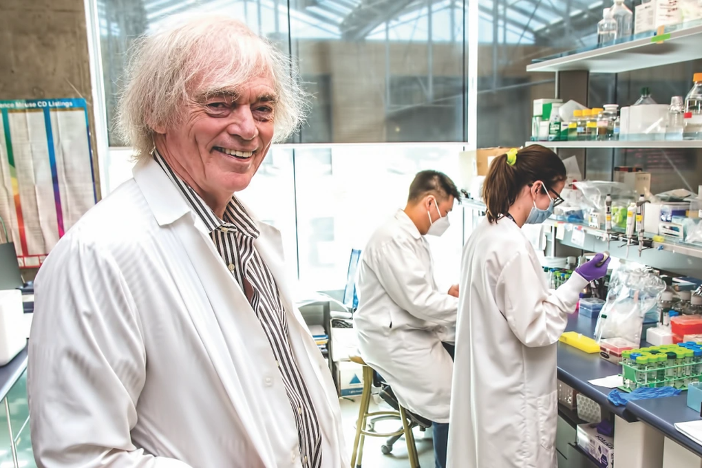 Nghi vấn giải Nobel Y Sinh 2023 bỏ quên nhà khoa học tạo ra vaccine mRNA - 2 Nghi vấn giải Nobel Y Sinh 2023 bỏ quên nhà khoa học tạo ra vaccine mRNA - 2