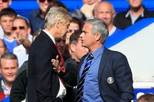 HLV Mourinho hối hận vì xung đột với HLV Wenger
