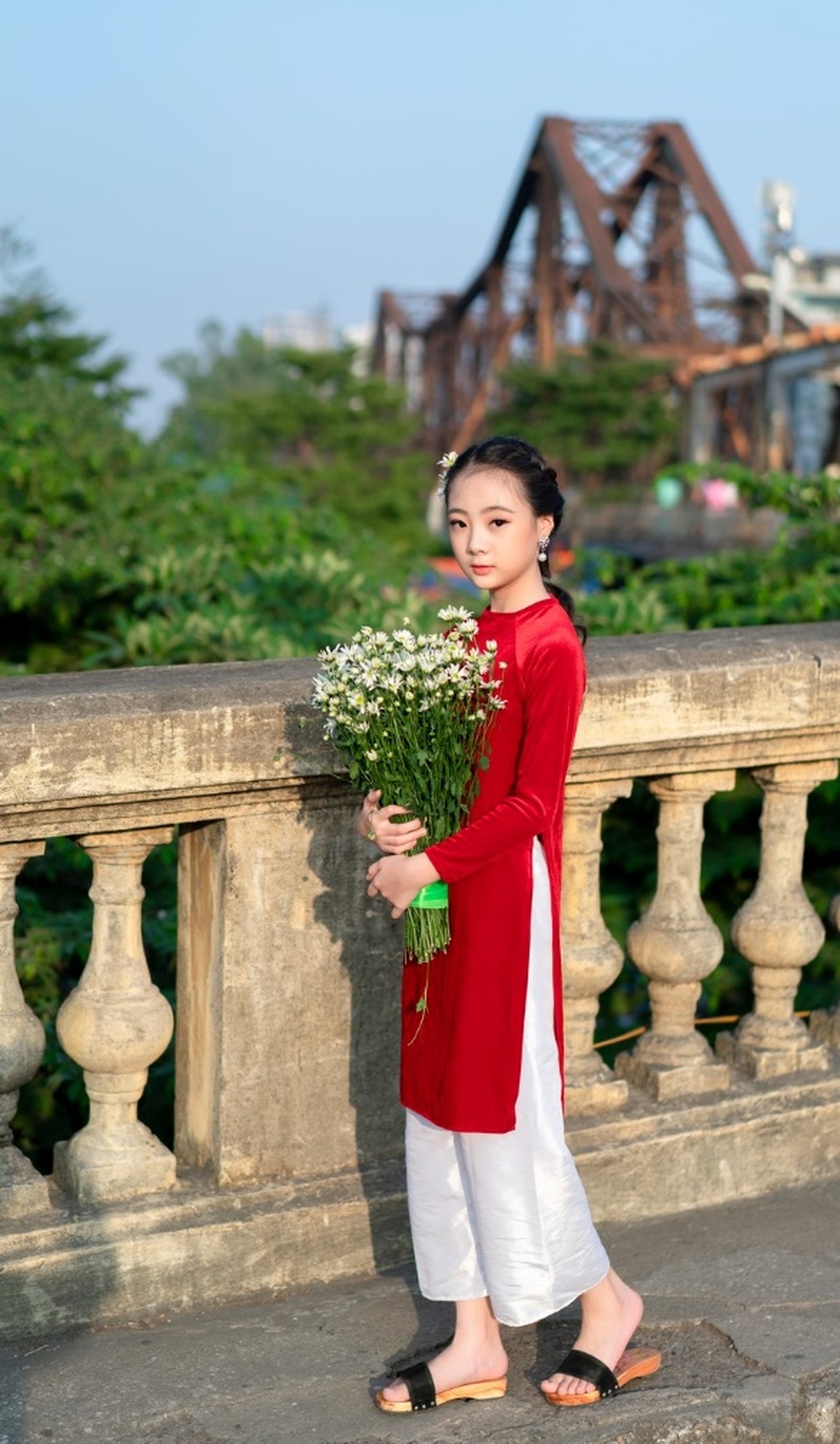 Bé gái 10 tuổi sở hữu nét xinh xắn “gieo thương nhớ” - 6 Bé gái 10 tuổi sở hữu nét xinh xắn “gieo thương nhớ” - 6
