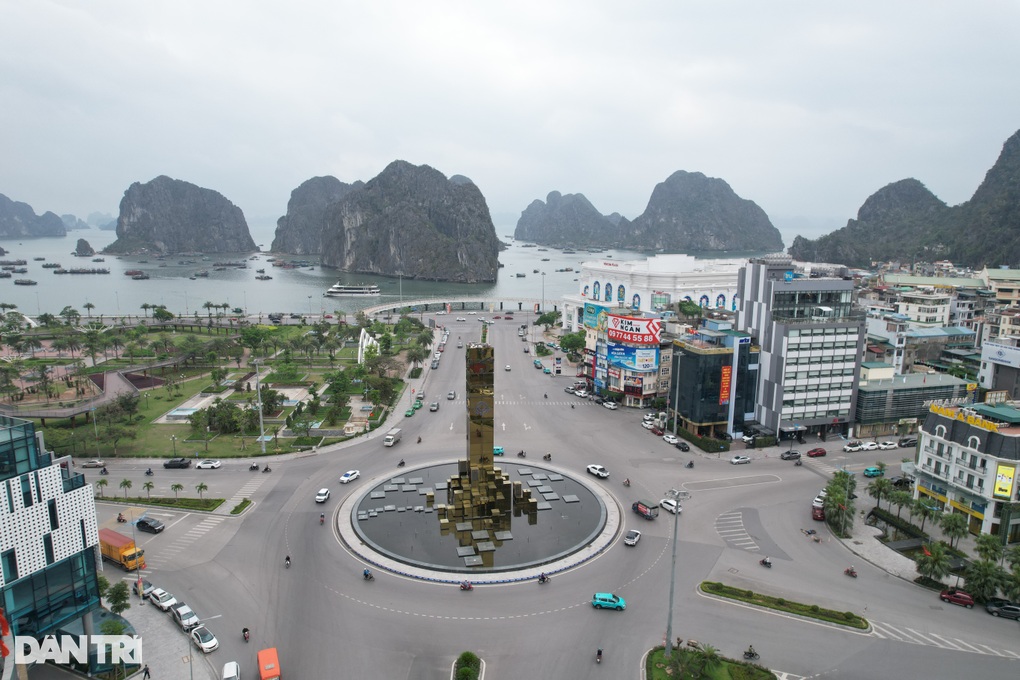 Một chủ tịch công đoàn ở Quảng Ninh nghỉ hưu sớm, nhận hỗ trợ 2,4 tỷ đồng - 1
