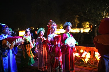 Đêm Hoàng Cung Huế 2016 mở rộng trên nhiều không gian, hoạt cảnh