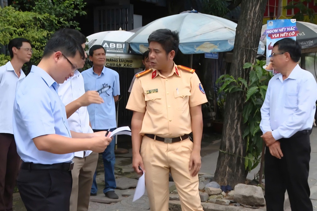 TPHCM khảo sát vận hành đèn giao thông công nghệ AI trên quốc lộ 51 - 1 TPHCM khảo sát vận hành đèn giao thông công nghệ AI trên quốc lộ 51 - 1