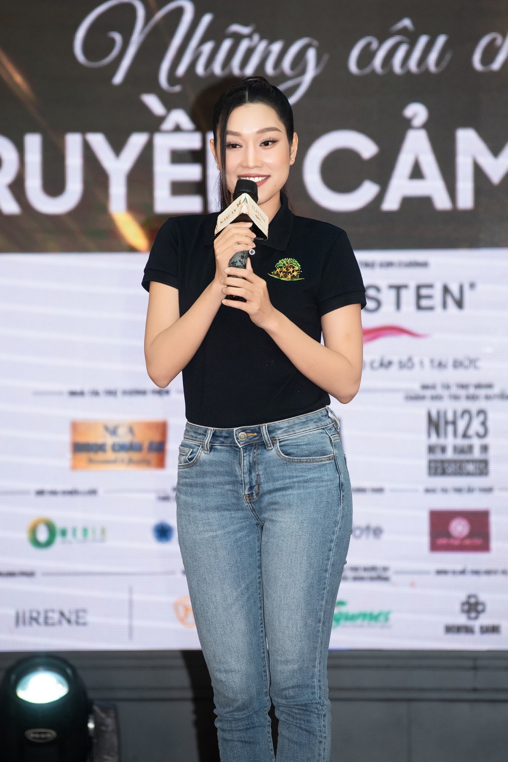 Người đẹp Phú Yên khoe nhan sắc nóng bỏng tại Miss Grand Vietnam 2023 - 7 Người đẹp Phú Yên khoe nhan sắc nóng bỏng tại Miss Grand Vietnam 2023 - 7