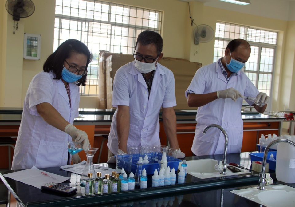 Phú Yên: Học sinh THPT đi học từ 2/3, Mầm non đến THCS nghỉ đến hết 8/3 - 2 Phú Yên: Học sinh THPT đi học từ 2/3, Mầm non đến THCS nghỉ đến hết 8/3 - 2