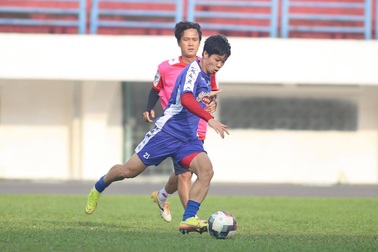 HLV Chung Hae Seong trở lại, Minh Phương rời đội TPHCM