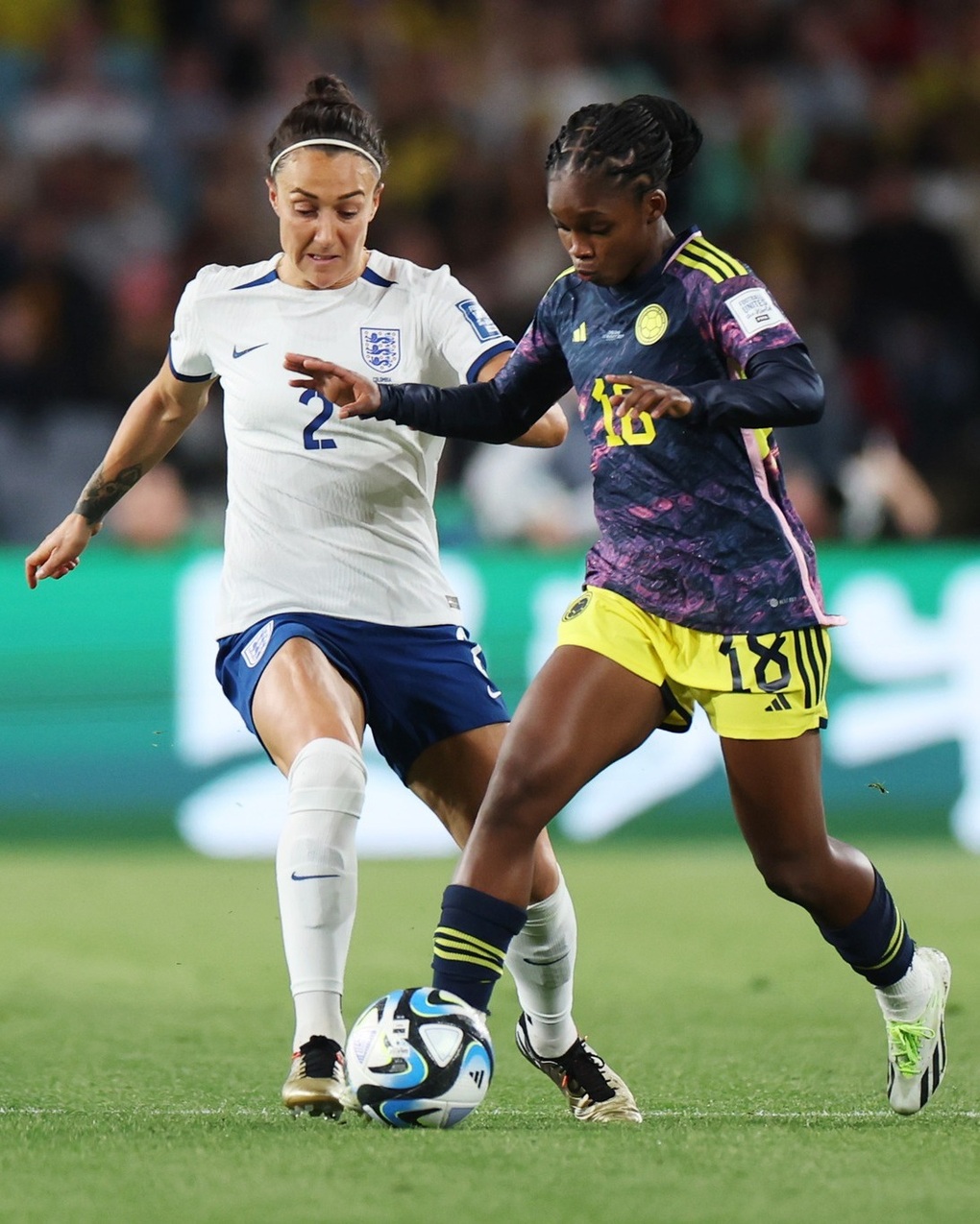 Thủ môn Colombia mắc sai lầm, dâng chiến thắng đội tuyển Anh tại World Cup - 2 Thủ môn Colombia mắc sai lầm, dâng chiến thắng đội tuyển Anh tại World Cup - 2