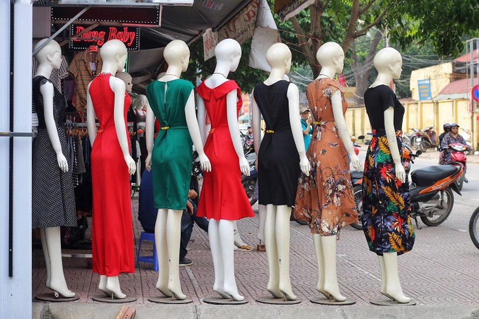 Choáng ngợp “phố chân dài” độc nhất vô nhị ở Hà Nội - 5 Choáng ngợp “phố chân dài” độc nhất vô nhị ở Hà Nội - 5