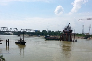 Cầu Việt Trì nỗ lực cán đích theo “lệnh” của Bộ trưởng GTVT