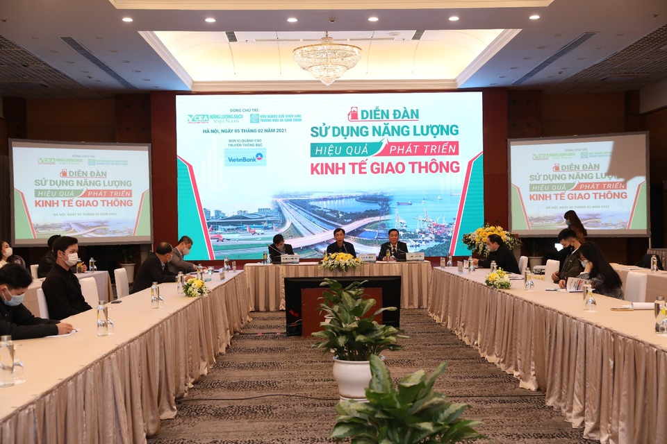 Sử dụng năng lượng hiệu quả trong phát triển kinh tế giao thông - 1 Sử dụng năng lượng hiệu quả trong phát triển kinh tế giao thông - 1