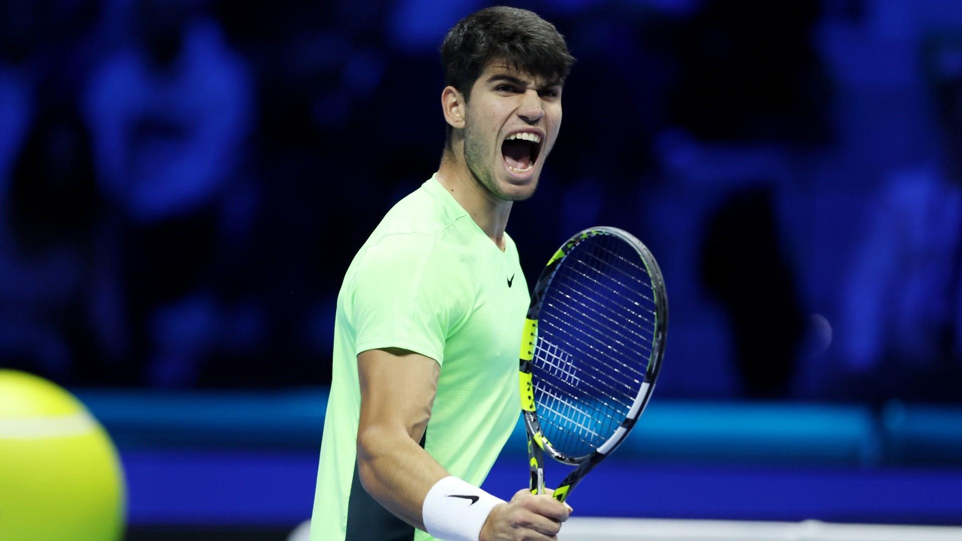 Chuyên gia: Alcaraz sẽ vượt qua Djokovic ở Australian Open 2024 - 7 Chuyên gia: Alcaraz sẽ vượt qua Djokovic ở Australian Open 2024 - 7