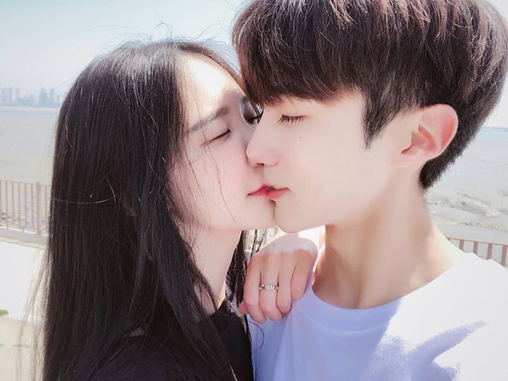 7 năm yêu không được vượt rào, tôi cay đắng phát hiện nuôi vợ người ta - 1 7 năm yêu không được vượt rào, tôi cay đắng phát hiện nuôi vợ người ta - 1