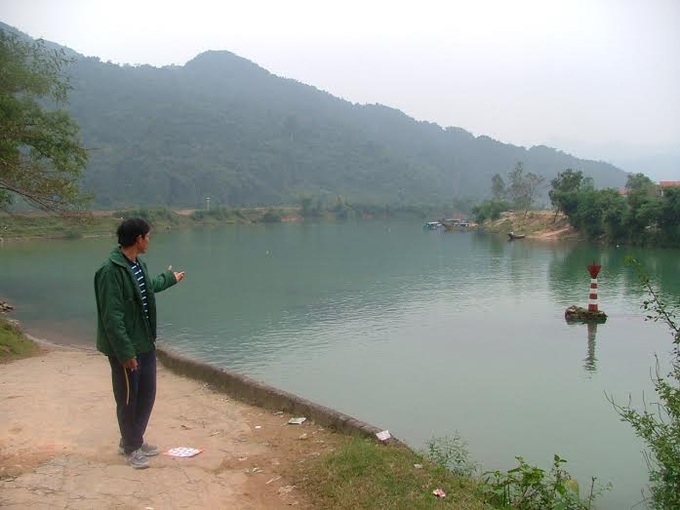 Tâm sự  của người đàn ông chuyên làm nghề lặn thuê