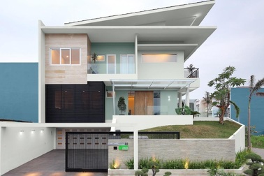 Khi các ông chồng đại chiến “mặt tiền” vào ngày Tết