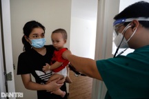 Hành trình "F0 điều trị F0" bên trong Bệnh viện dã chiến ở TPHCM