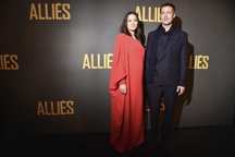 Brad Pitt bảnh bao dự công chiếu phim