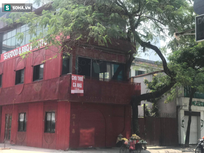 Người cho thuê mặt bằng kinh doanh “điêu đứng” vì dịch Covid-19 - Ảnh 2. Người cho thuê mặt bằng kinh doanh “điêu đứng” vì dịch Covid-19 - Ảnh 2.
