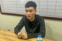 Cô gái nhận hậu quả khi thế chấp ảnh khỏa thân để vay tiền