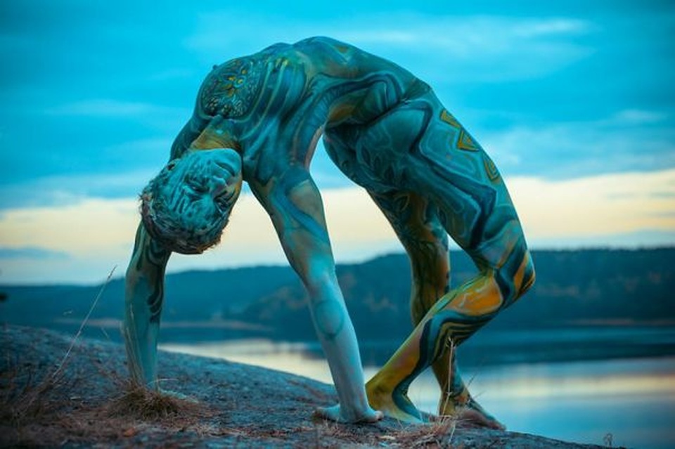 Những bức vẽ “body-painting” của mùa thu - 4 Những bức vẽ “body-painting” của mùa thu - 4