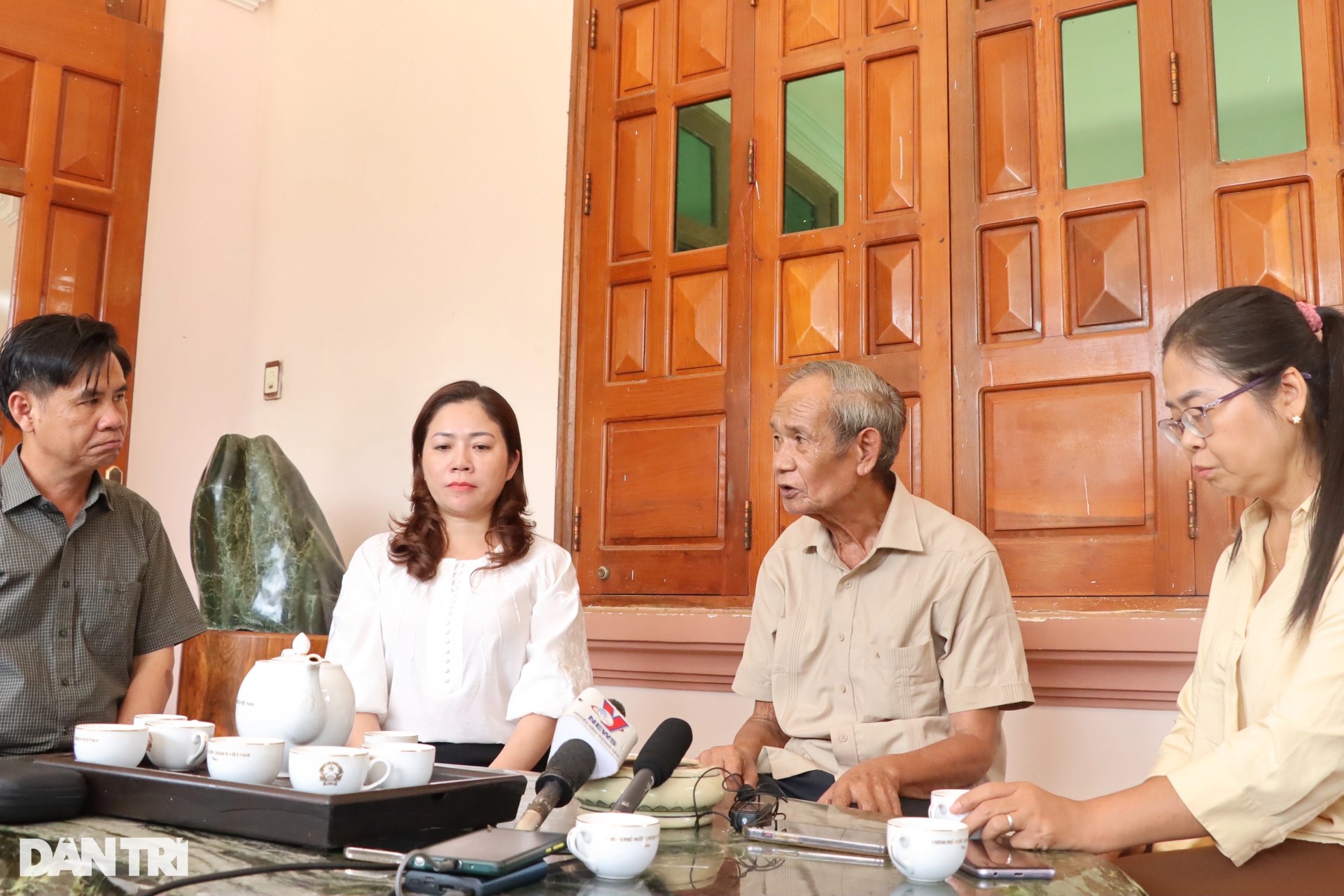 Nguyên Bí thư Tỉnh ủy Đắk Lắk: Đồng bào không nhẹ dạ nghe theo kẻ xấu - 2 Nguyên Bí thư Tỉnh ủy Đắk Lắk: Đồng bào không nhẹ dạ nghe theo kẻ xấu - 2