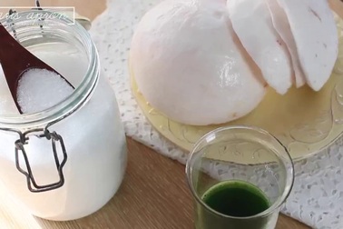 Cách làm mứt dừa vị lá dứa