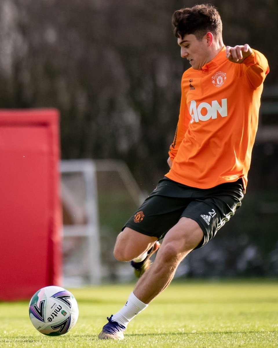 Man Utd đón người cũ trước đại chiến với Man City - 7 Man Utd đón người cũ trước đại chiến với Man City - 7