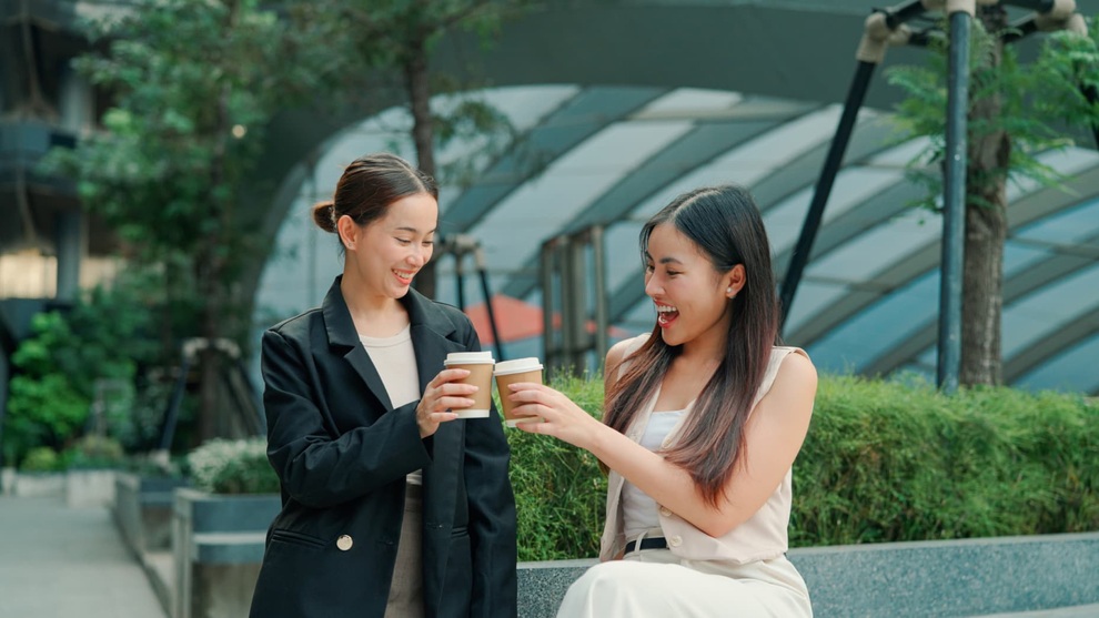 Giới trẻ từng bước thay đổi văn hóa làm việc nơi công sở - 1