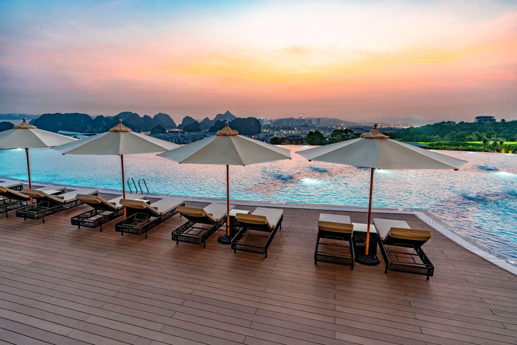 Du lịch dịp lễ với combo dưới một triệu đồng từ FLC Hotels  Resorts - 1 Du lịch dịp lễ với combo dưới một triệu đồng từ FLC Hotels  Resorts - 1