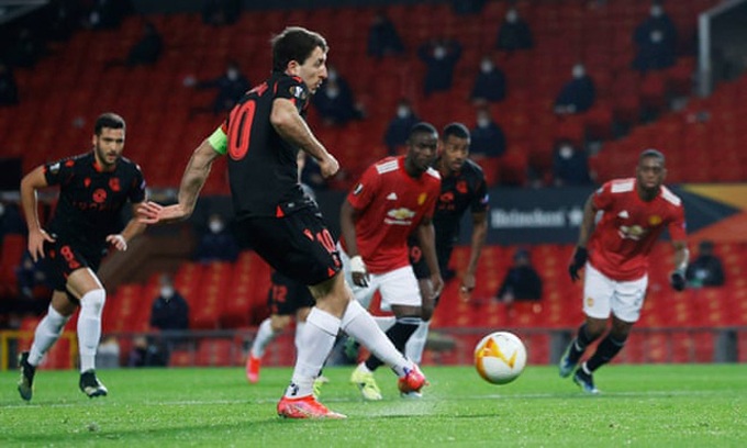 Europa League: Man Utd mất điểm trước Sociedad vì VAR - Ảnh 1. Europa League: Man Utd mất điểm trước Sociedad vì VAR - Ảnh 1.