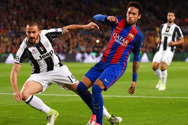 HLV Juventus chê bai sức mạnh tấn công của Barcelona