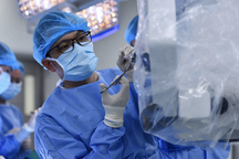 Vợ 6 năm uống thuốc, khổ cực đi "cầu con" rồi phát hiện chồng... vô sinh