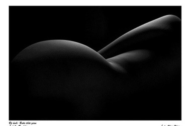 Bộ ảnh khỏa thân nghệ thuật đoạt tước hiệu cao nhất của Hội Nghệ sĩ nhiếp ảnh VN