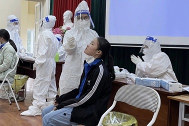 Bắc Giang: Số học sinh là F0 tăng, hơn 200 trường chuyển hình thức học