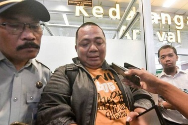 Quan chức Indonesia thoát chuyến bay định mệnh vì tắc đường