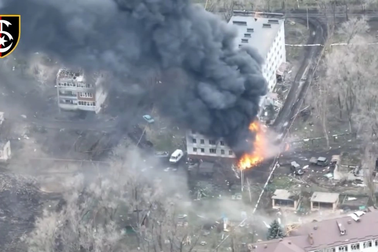 Ba lữ đoàn Ukraine hiệp đồng tác chiến, đánh nổ kho vũ khí Nga tại Bakhmut