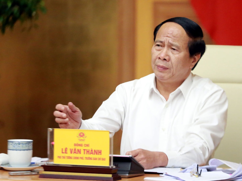 Sang tải mấy trăm con lợn, hàng nghìn con gà thì doanh nghiệp sao sống nổi - 2 Sang tải mấy trăm con lợn, hàng nghìn con gà thì doanh nghiệp sao sống nổi - 2