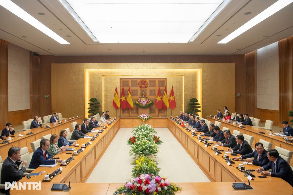 Thủ tướng: Việt Nam đảm bảo môi trường đầu tư an toàn, minh bạch - 1 Thủ tướng: Việt Nam đảm bảo môi trường đầu tư an toàn, minh bạch - 1