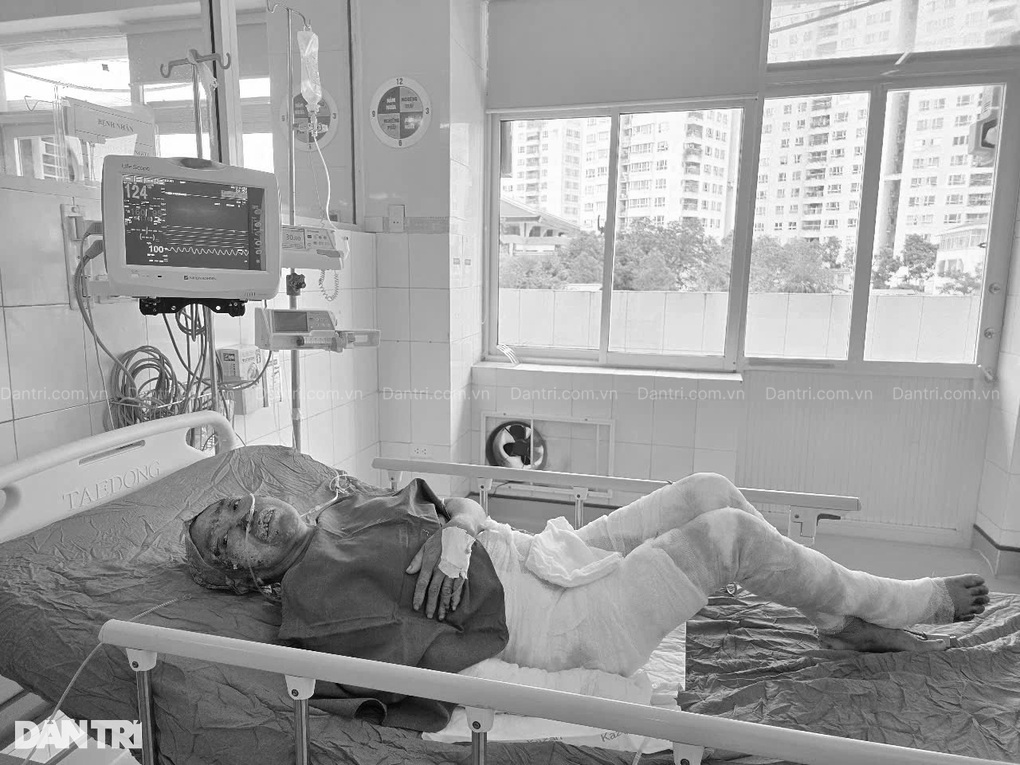 Người phụ nữ bị bỏng nặng ra đi trong vòng tay bạn đọc Dân trí - 1 Người phụ nữ bị bỏng nặng ra đi trong vòng tay bạn đọc Dân trí - 1