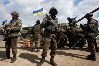 Ukraine bắn phá dồn dập vào Donetsk