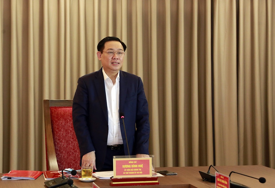 Bí thư Thành ủy Hà Nội: Cán bộ cần thành tâm đến với nhân dân - 1 Bí thư Thành ủy Hà Nội: Cán bộ cần thành tâm đến với nhân dân - 1