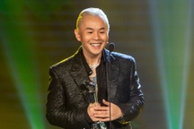 Binz "đại thắng" tại Làn sóng xanh 2020