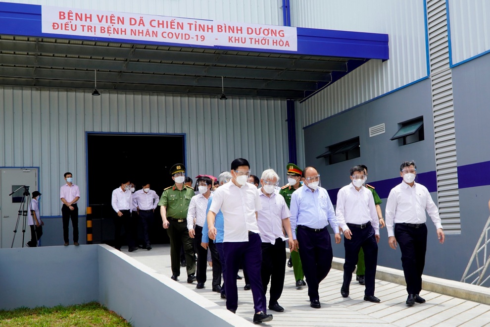 Thực hiện giãn cách quyết liệt hơn, kịp thời cứu chữa bệnh nhân Covid-19 - 4 Thực hiện giãn cách quyết liệt hơn, kịp thời cứu chữa bệnh nhân Covid-19 - 4