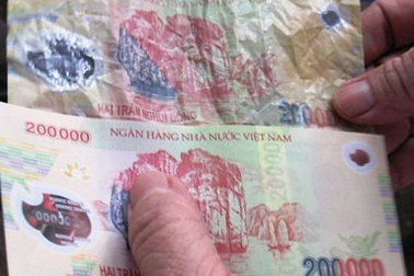 Thưởng nóng lực lượng phá án vụ tiêu thụ tiền giả