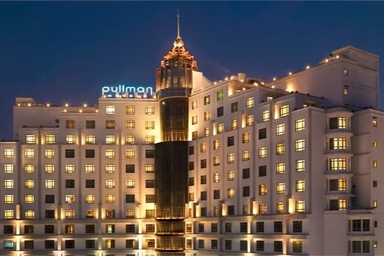 "Ông trùm" kín tiếng đứng sau khách sạn Pullman