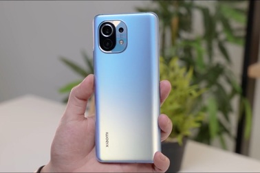 Xiaomi Mi 11 về Việt Nam: Smartphone đầu tiên dùng chip Snapdragon 888