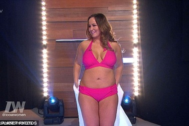 Người mẫu ngoại cỡ mang thai đứa con thứ 2