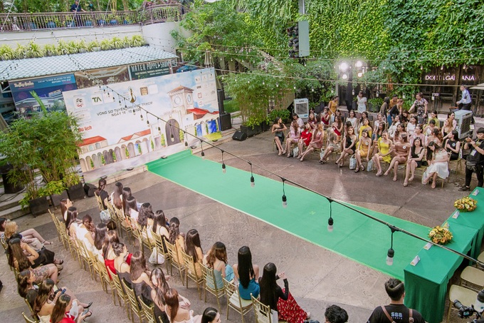 Lộ diện 100 thí sinh tại vòng sơ tuyển cuộc thi Miss Tourism Vietnam 2020 khu vực phía Nam - Ảnh 6. Lộ diện 100 thí sinh tại vòng sơ tuyển cuộc thi Miss Tourism Vietnam 2020 khu vực phía Nam - Ảnh 6.