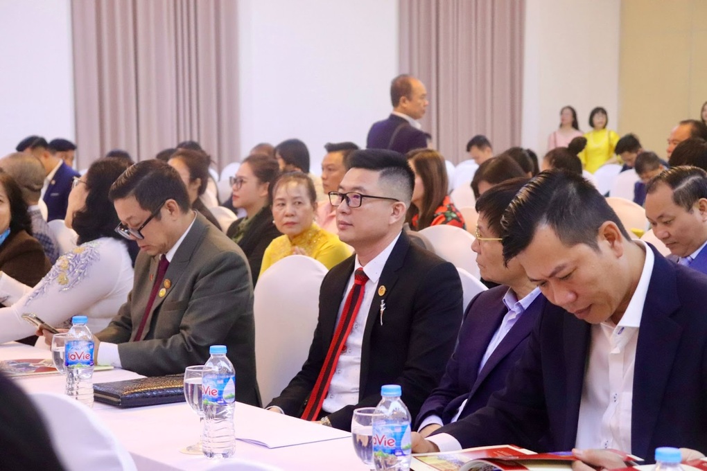 Chủ tịch KTS Group nhận danh hiệu Giải thưởng cống hiến tiêu biểu - 2022 - 4