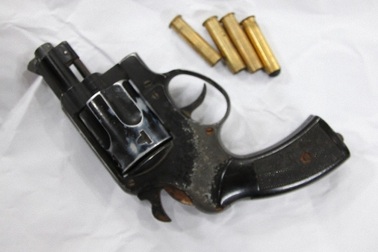 Vụ CSGT bị chém: Phát hiện tài xế taxi làm môi giới bán súng 