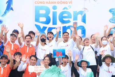 Gần 10.000 nhân viên Vingroup và tình nguyện viên làm sạch biển tại 28 tỉnh, thành